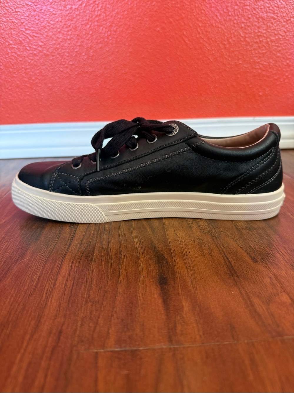 Taos Footwear Black Leather Low-Top Sneakers with Cream Soles - Picture 6 of 10